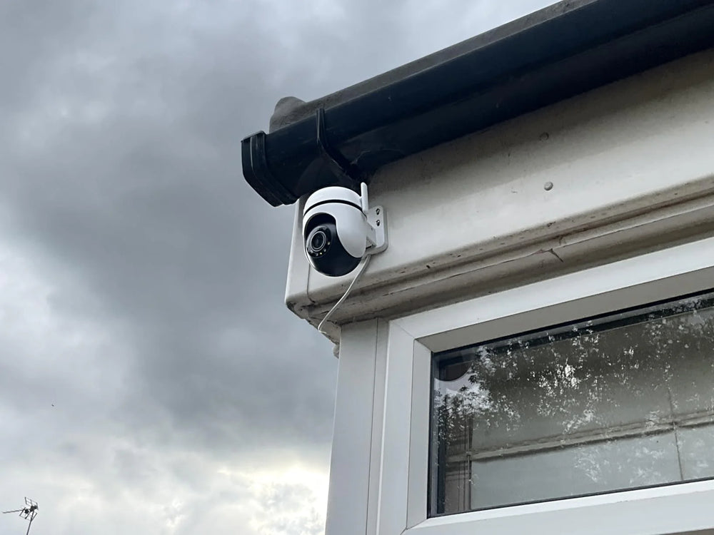Esempio di installazione telecamera Tapo outdoor